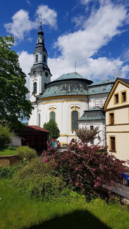 Apartman Spalovka Nový Bor Exterior foto
